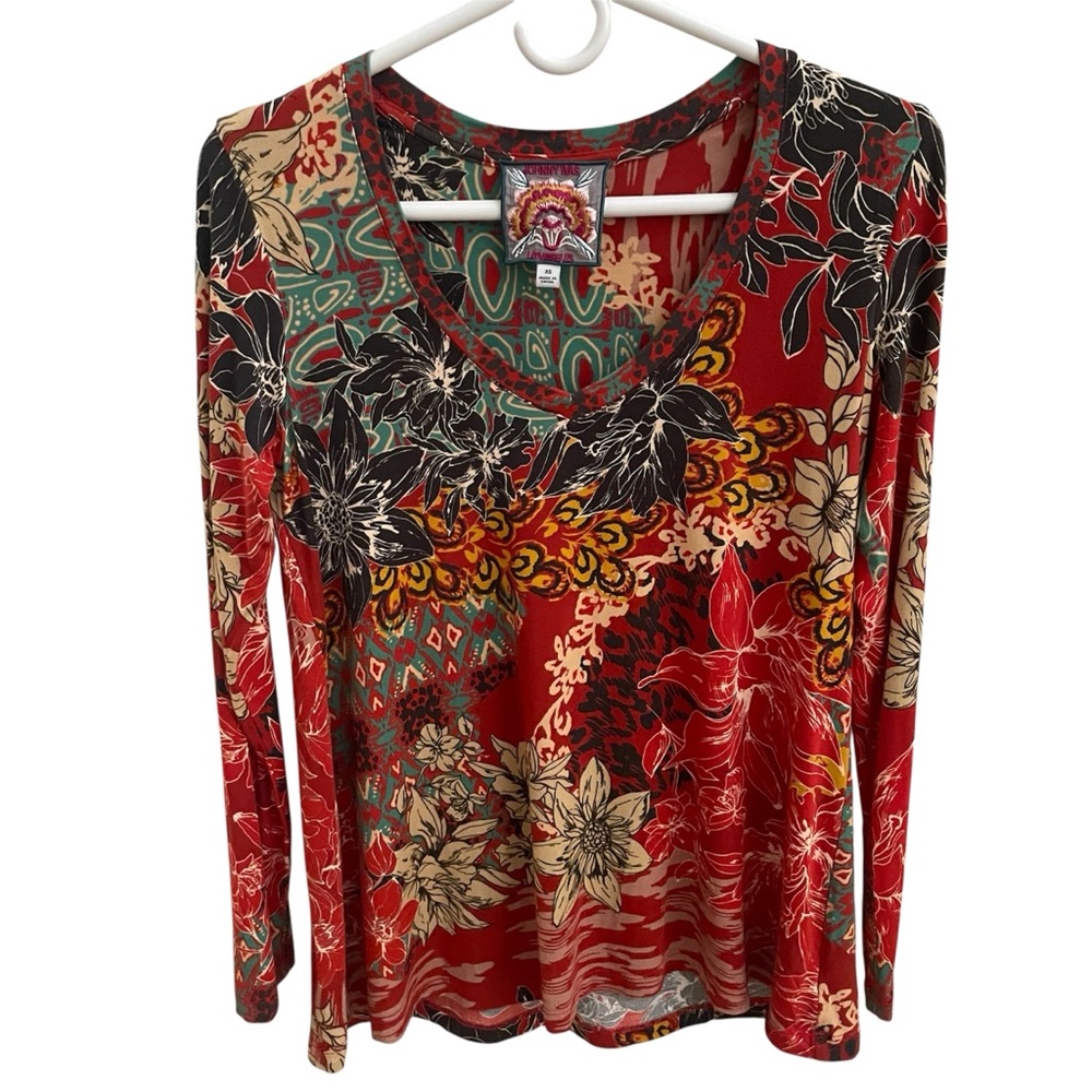 Johnny Was Ikat Patch Favorite V-neck Swing Tee Size XS
